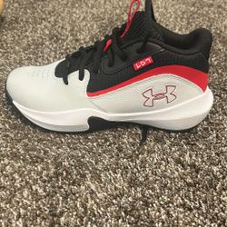 Under Armour Kids Shoes 