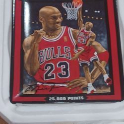 Michael Jordan Collector's Plate Chicago Bulls North Carolina  25000 Points