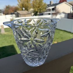 Crystal ice bucket