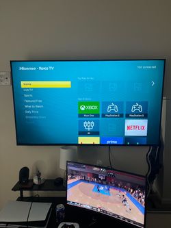55 inch Hisense •Roku tv