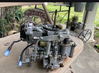 Carburetor  For 85 Nissan 720