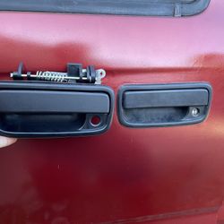 Metal Front Driver Door Handle – Toyota Tacoma 1995–2004 – Brand New! $20