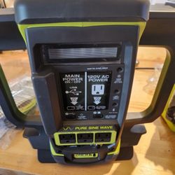 RYOBI 18V ONE+ 1800-Watt Portable Battery Inverter Power Station/8-Port Charger (Tool Only)