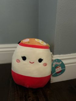 Raisy Squishmallow 8”