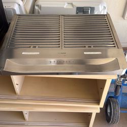 Broan Range Hood 30”