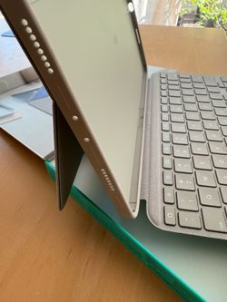 Logitech ComboTouch iPad Pro 11inch Keyboard Case Sand Color-Like New Original box
