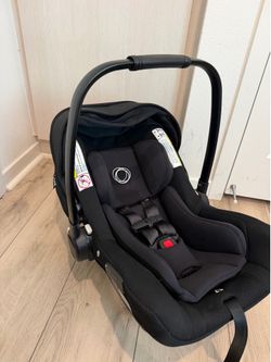 Bugaboo turtle air by Nuna car seat