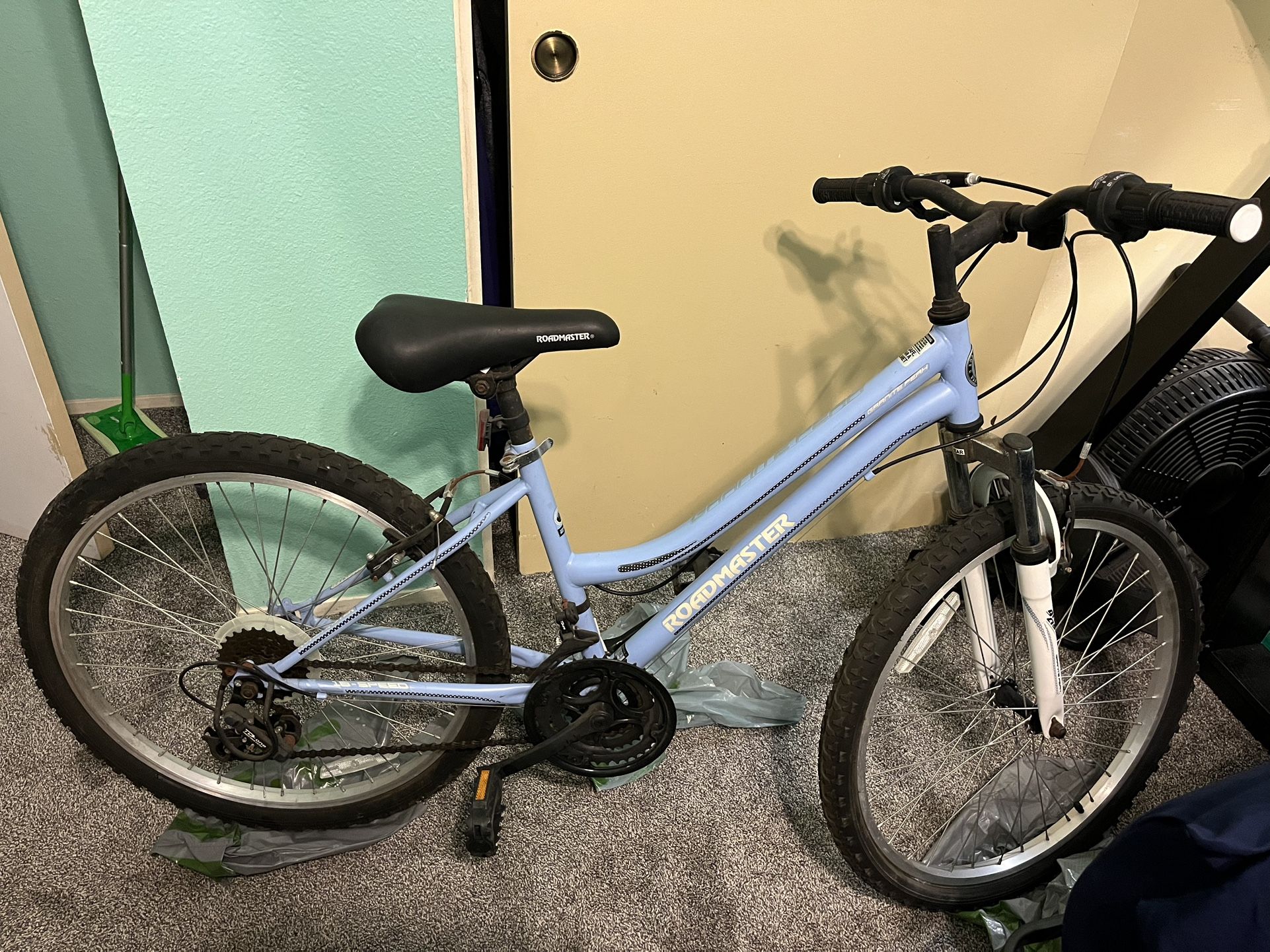 24” Roadmaster Mountain Bike For Size 4’6” To 5’6” — $25 OBO