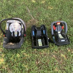 2020 Graco Car seat With TWO Bases 