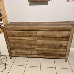 Free Dresser 