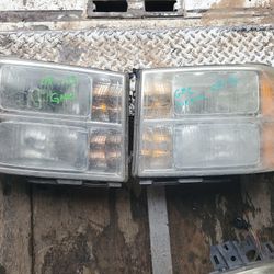 OEM 2007 GMC Sierra Headlights