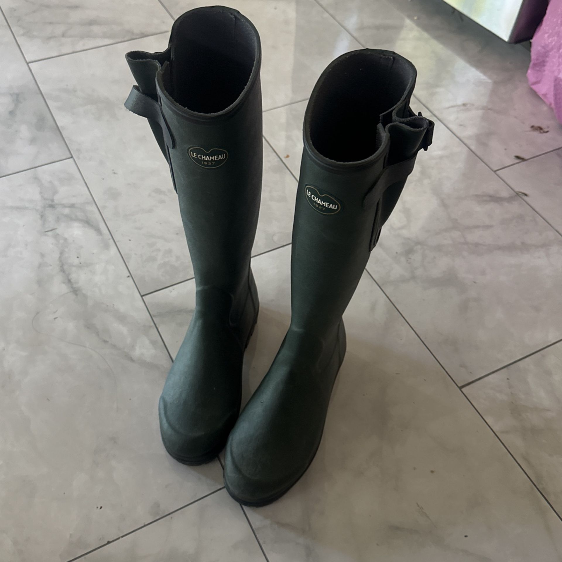 Rain Boots Size 36