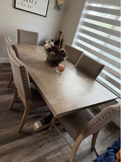Dining table and 6 chairs