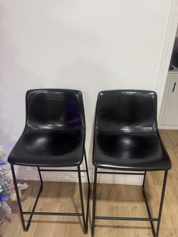 2 Barstool Chairs