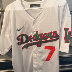 red white and green dodgers jersey