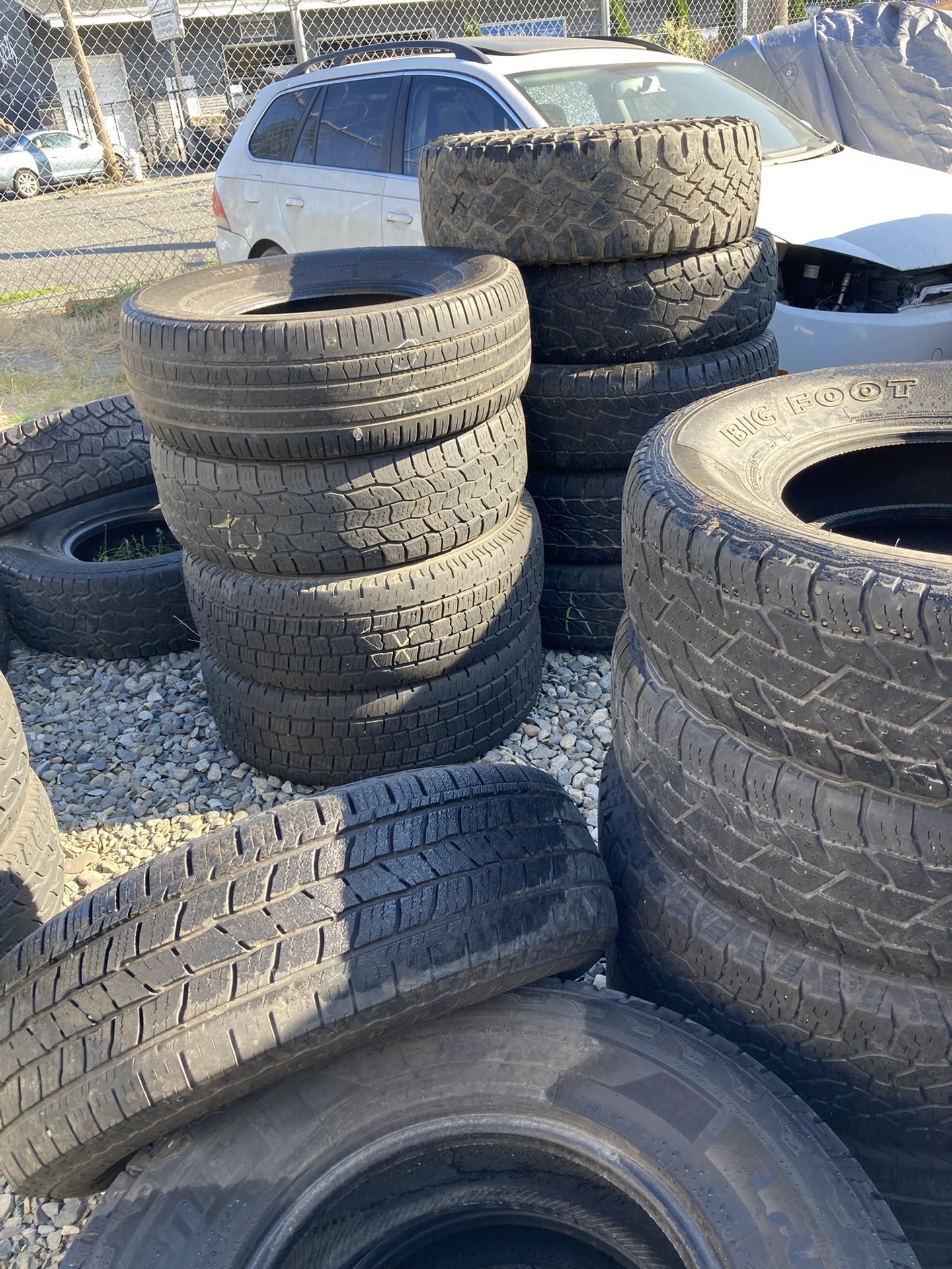 265 75 16 Tires