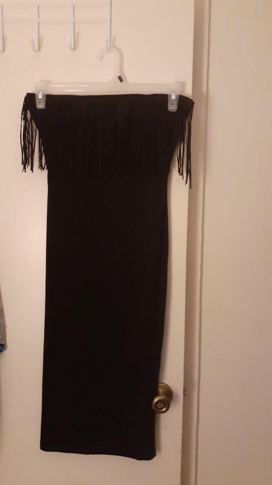 Ladies strapless dress (size M)