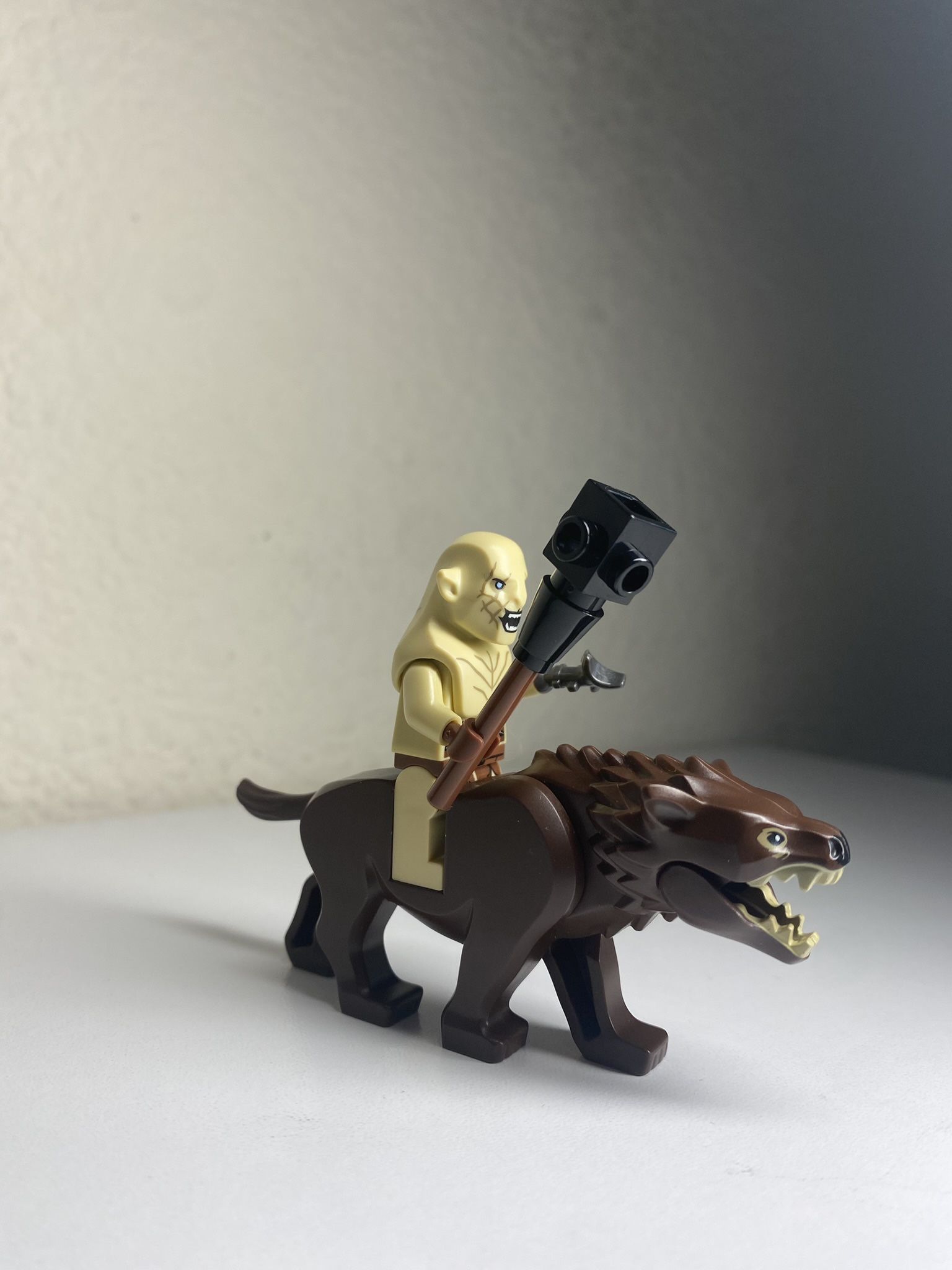Lego Hobbit: Azog Wide Open Mouth + Brown Warg