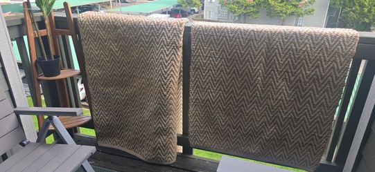 2 Jute rugs