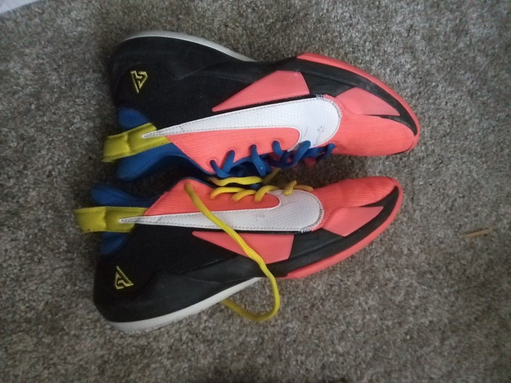 Nike Shoes Shoes US Youth Size: 5.5