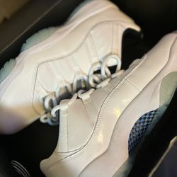 Recently Dropped Air Jordan 11 Low 90 Bucks 