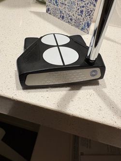 Odyssey 2 ball putter