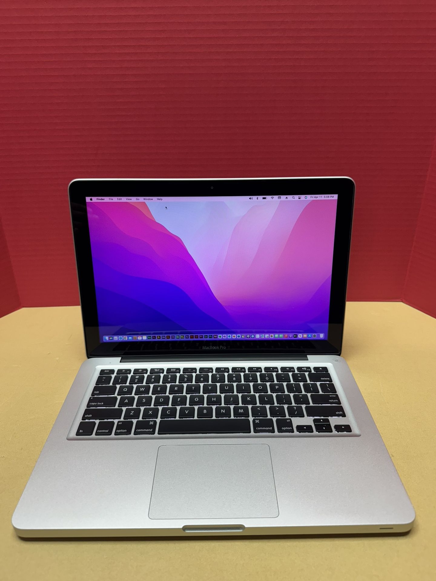 Apple MacBook Pro 13.3” 2.5GHz i5 A1278 8GB RAM 250GB SSD