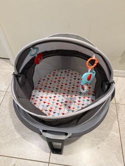 Portable Fisher-Price baby dome playpen baby  gym
