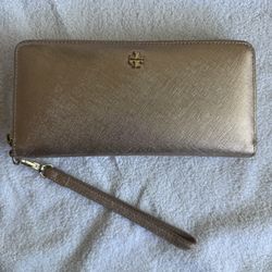 Tory Burch Wallet