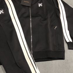 Black palm, angel sweatsuit            S, M, L, XL,