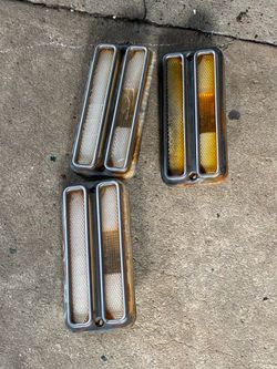 C68-72 Chevy truck side markers