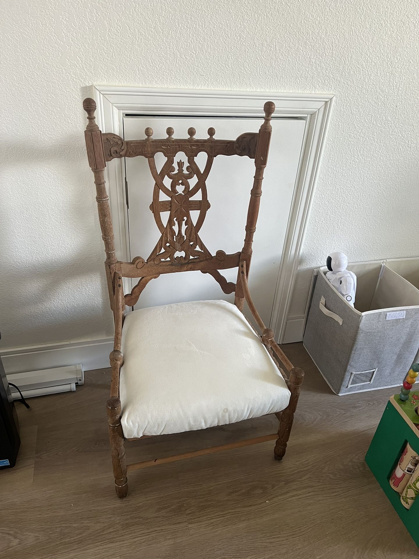 Antique Slipper Chair