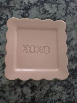 Ceramic tray