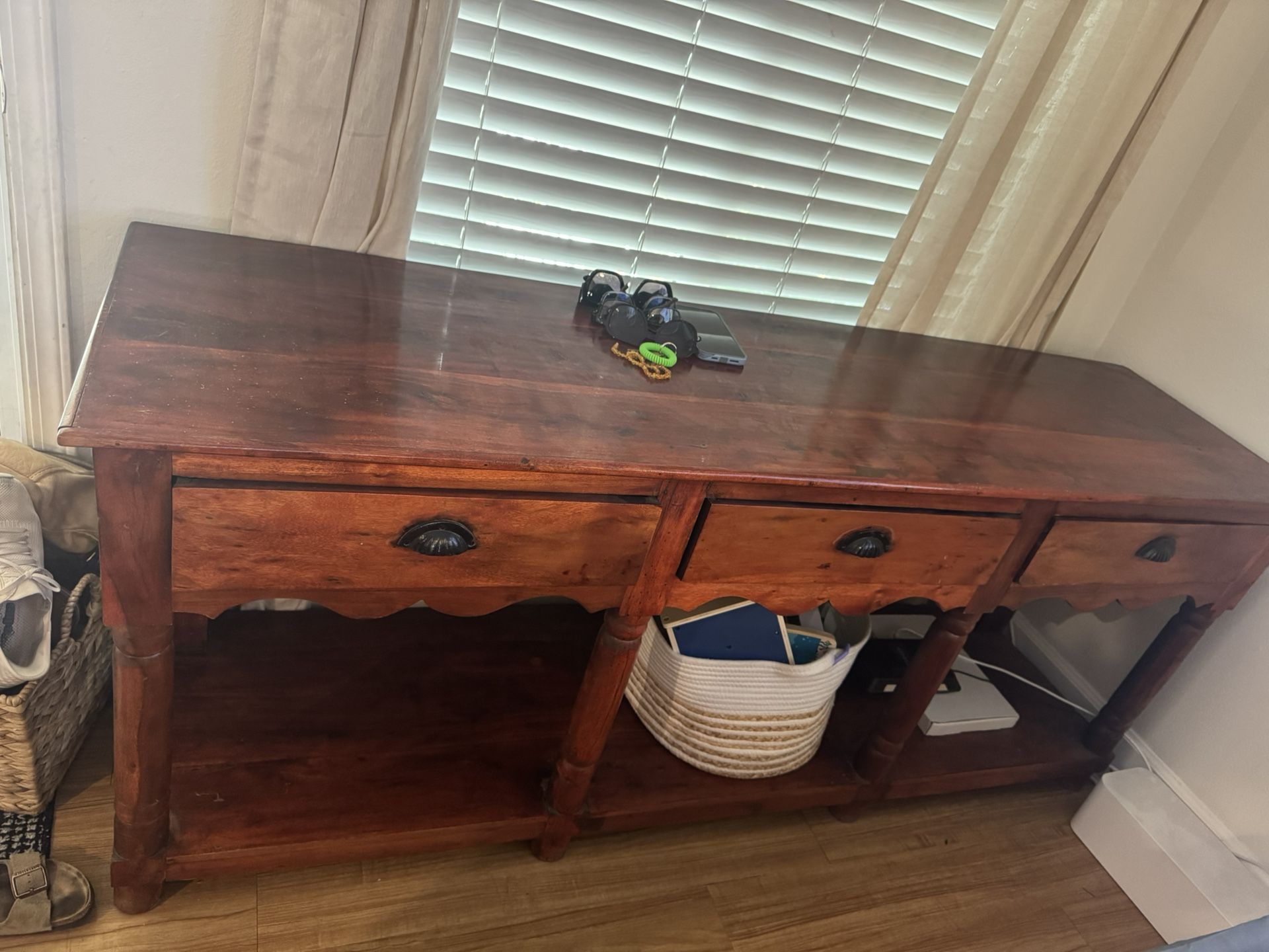 Solid Wood Console Or Entry Table-best Offer!