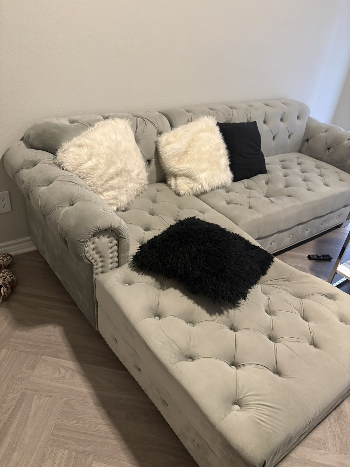 Gray Velvet Meridian Couch/sectinal