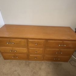 Wood 9 Drawer Dresser 