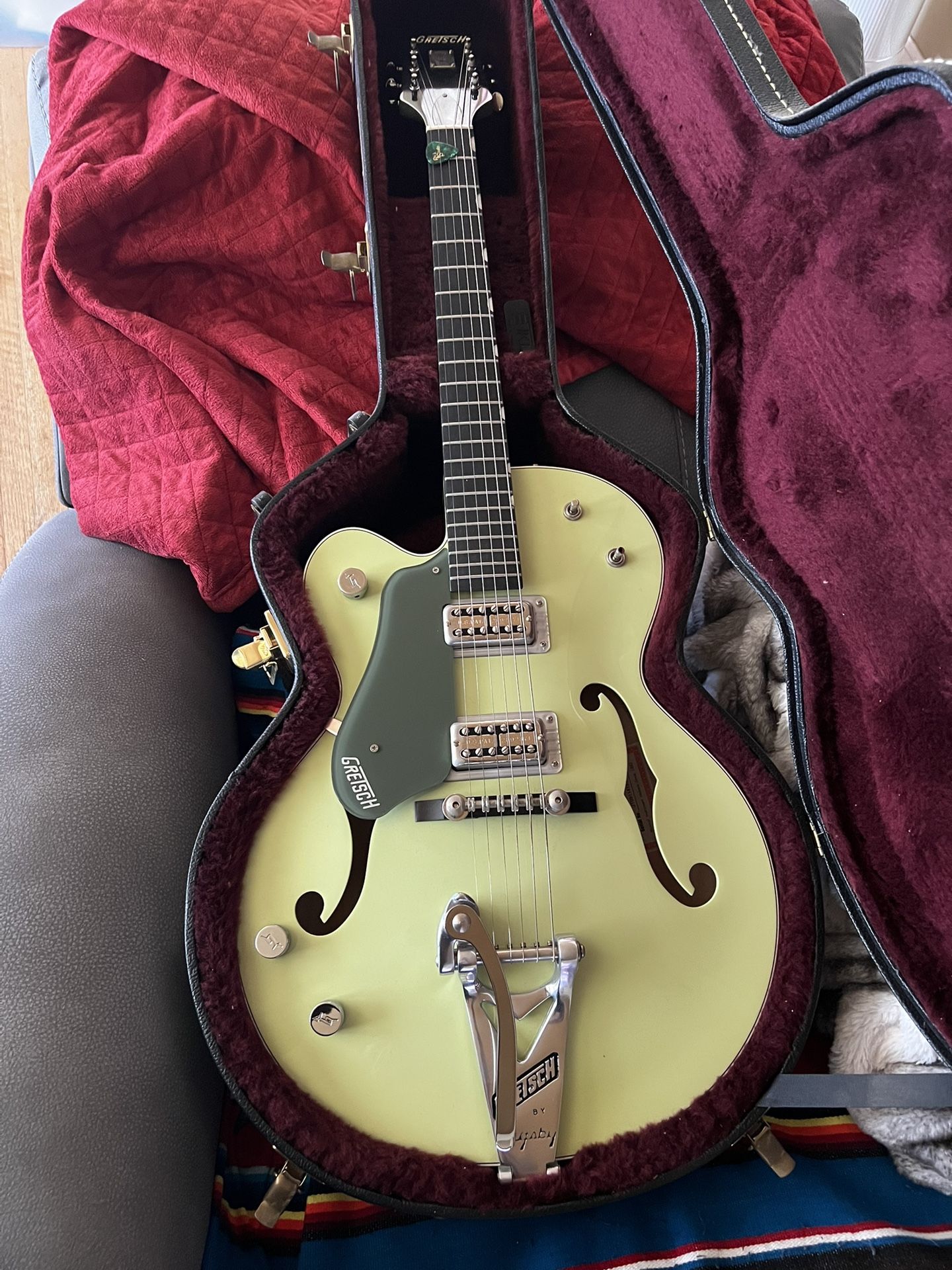 Gretsch 40th Anniversary Edition Left Handed Guitar