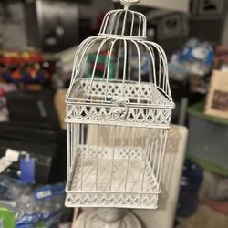 Birdcages/lanterns/decor