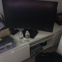 Dell 32 Inch Monitor 