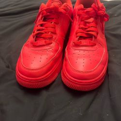 Nike Air Force 1 Low Triple Red