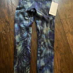 Lululemon Talla 4 Nuevo