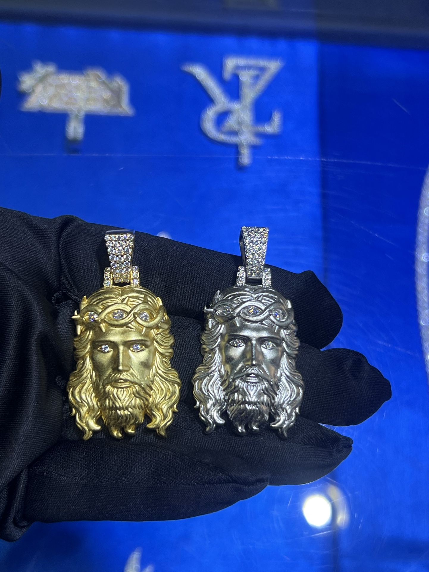 Moissanite Jesus pendants