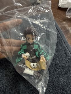 Tanjiro Kamado (Demon Slayer) Figure – Sitting Ver. – Brand New