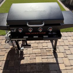 Blackstone 36" Omnivore Griddle with Hinged Hood and Soft Cover