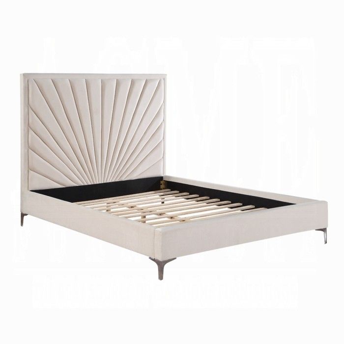GLAM BEIGE VELVET QUEEN SIZE BED FRAME Home & Garden