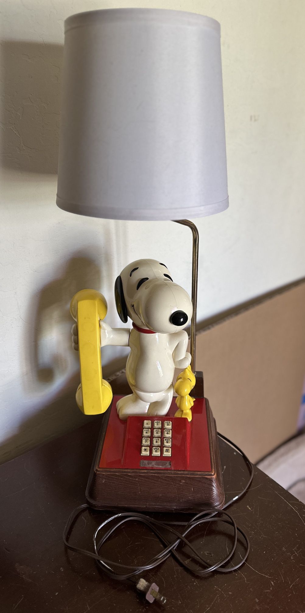 Vintage 1970s Peanuts Snoopy & Woodstock Phone Telephone Lamp