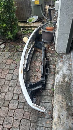 09-14 F150 12th gen Tow hook and Front bumper assembly