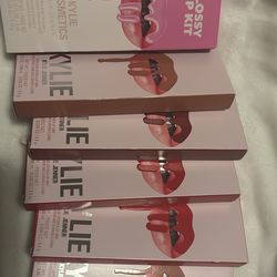 Kylie cosmetics