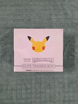 Pokemon Celebrations Elite Trainer Box - Celebrations (CLB)