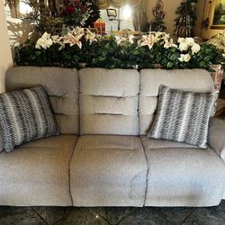 Recliner Couch 